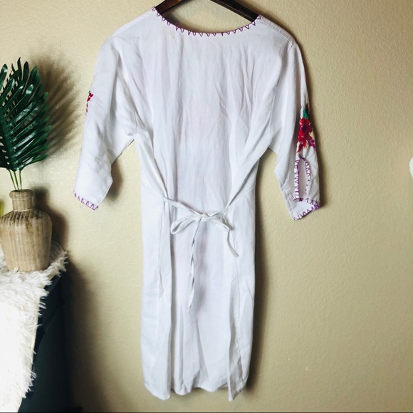 Mexican Embroidered White Floral Dress NEW - Picture 7 of 7